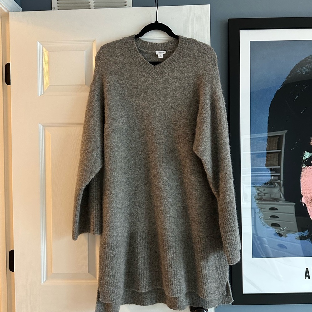 Cuyana Alpaca Wool Gray V-Neck Women's Sweater Dress